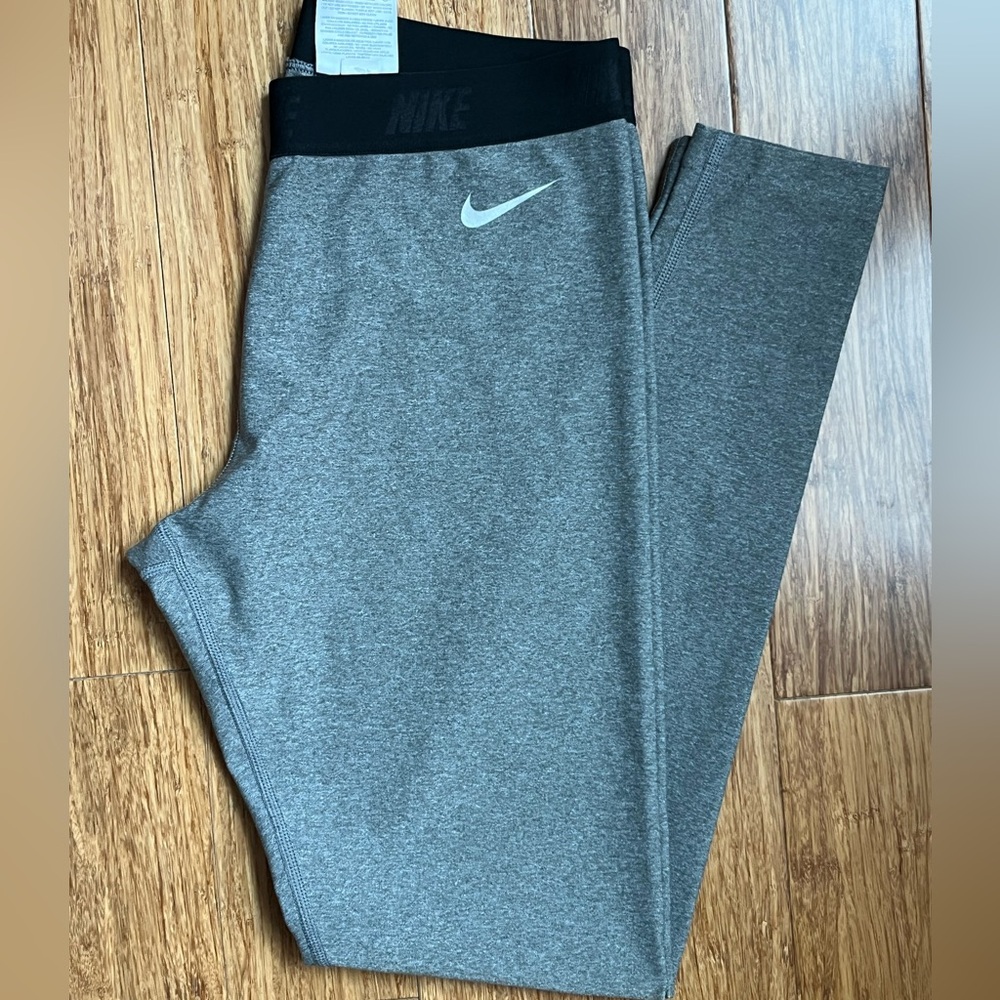 Nike golf Dri fit grey leggings Sz M